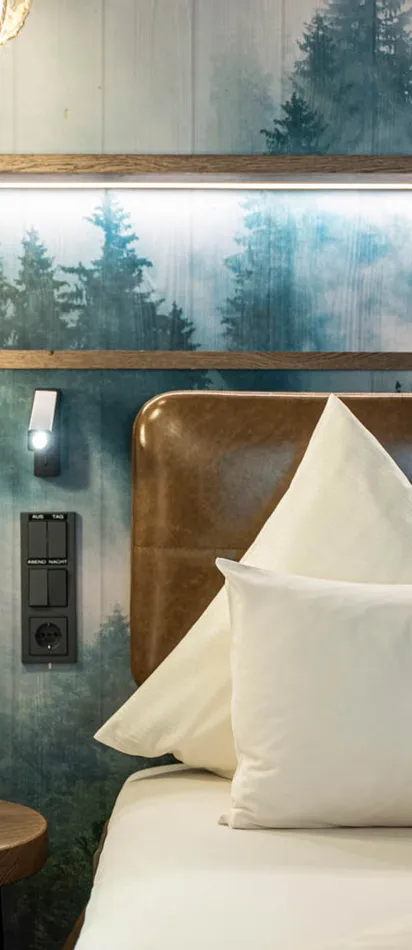 Bed in comfort room Baumtraum