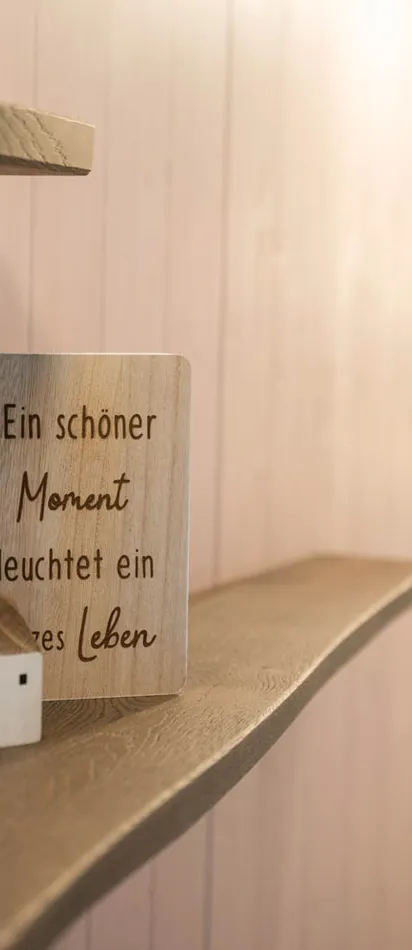 Details in room Baumtraum