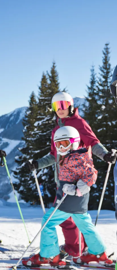 Children skiing in Saalbach