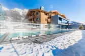 Familienpool Winter